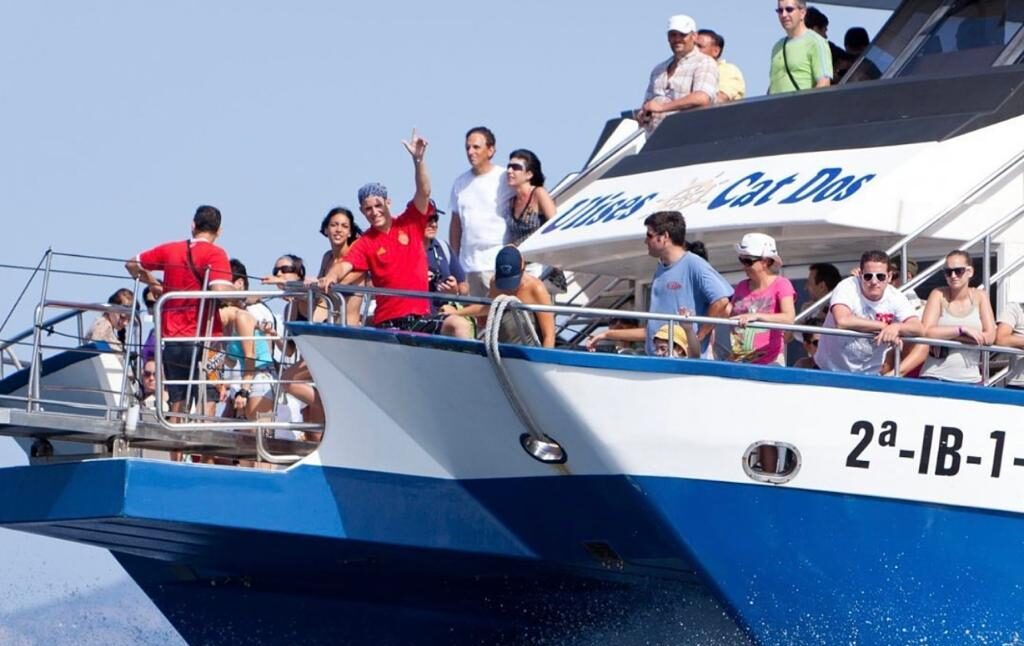 barco-formentera-6-ibiza-fiesta